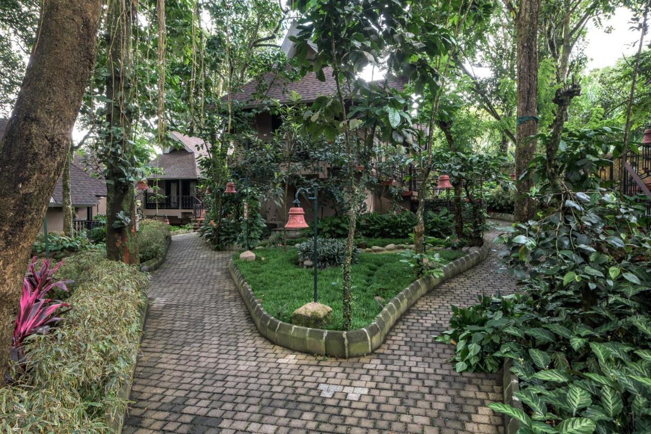 Club Mahindra Thekkady Hotel Kültér fotó