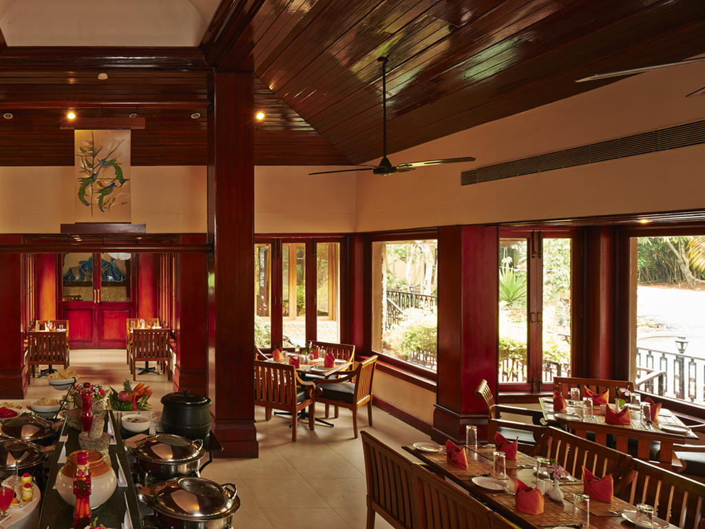 Club Mahindra Thekkady Hotel Kültér fotó